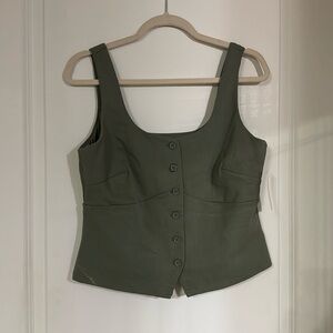 A new day cotton button up vest top. Sz M olive NWT